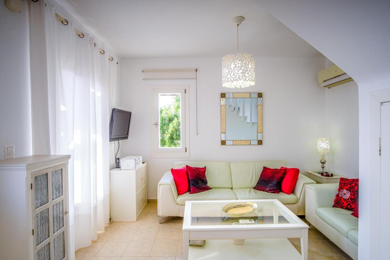 Sea View Villa Megas Gialos - Nites Luaran gambar